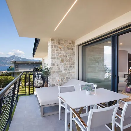 Lakeview Luxury In Torri Апартаменты